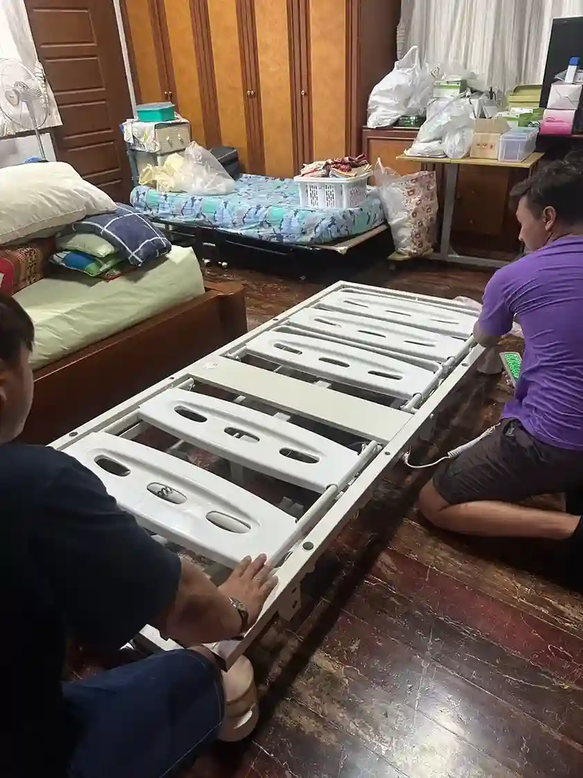 รถรับจ้างย้ายเตียงคนป่วย